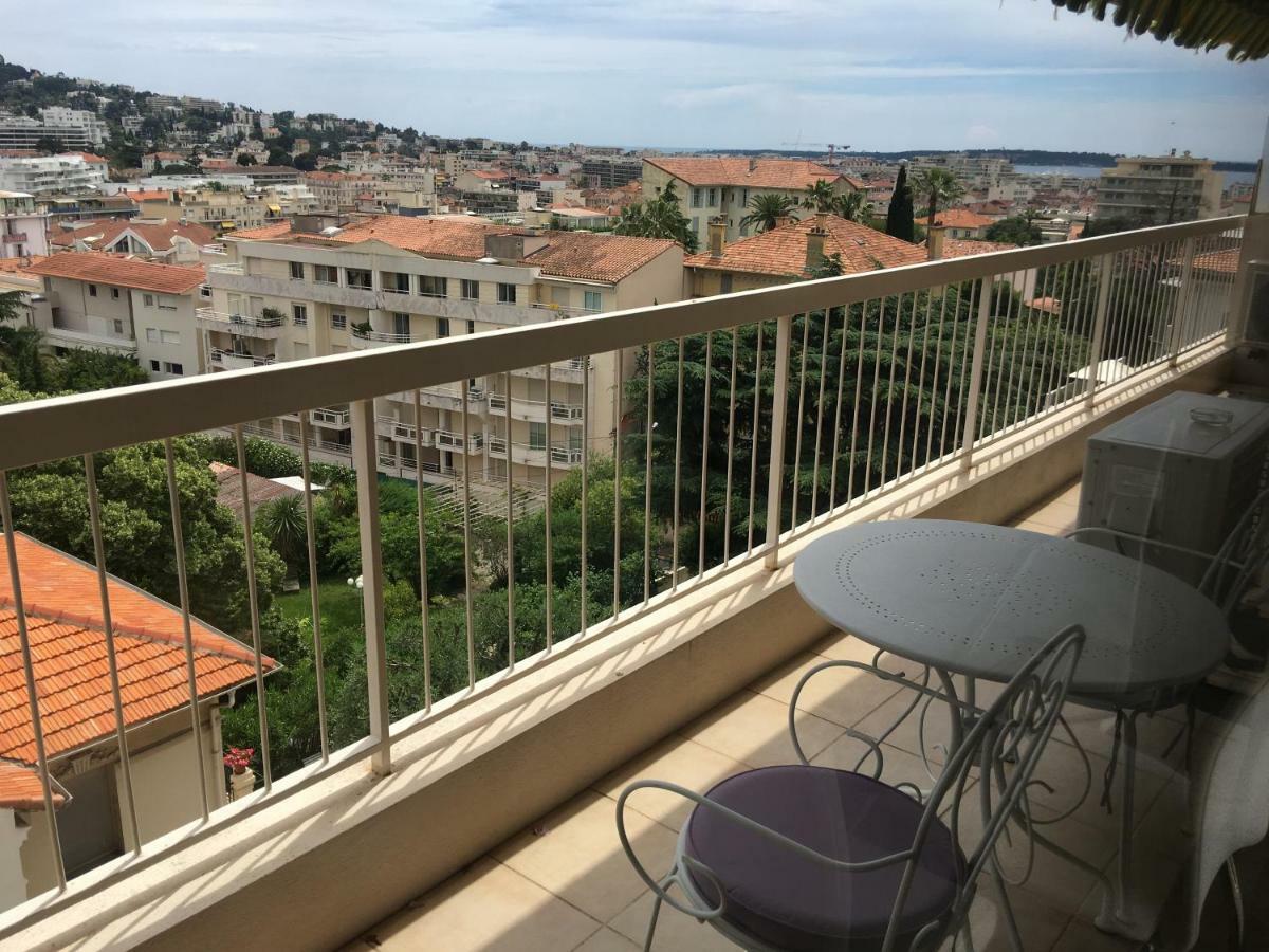 Cannes: Agreable 2 Pieces Vue Mer Panoramique Екстер'єр фото